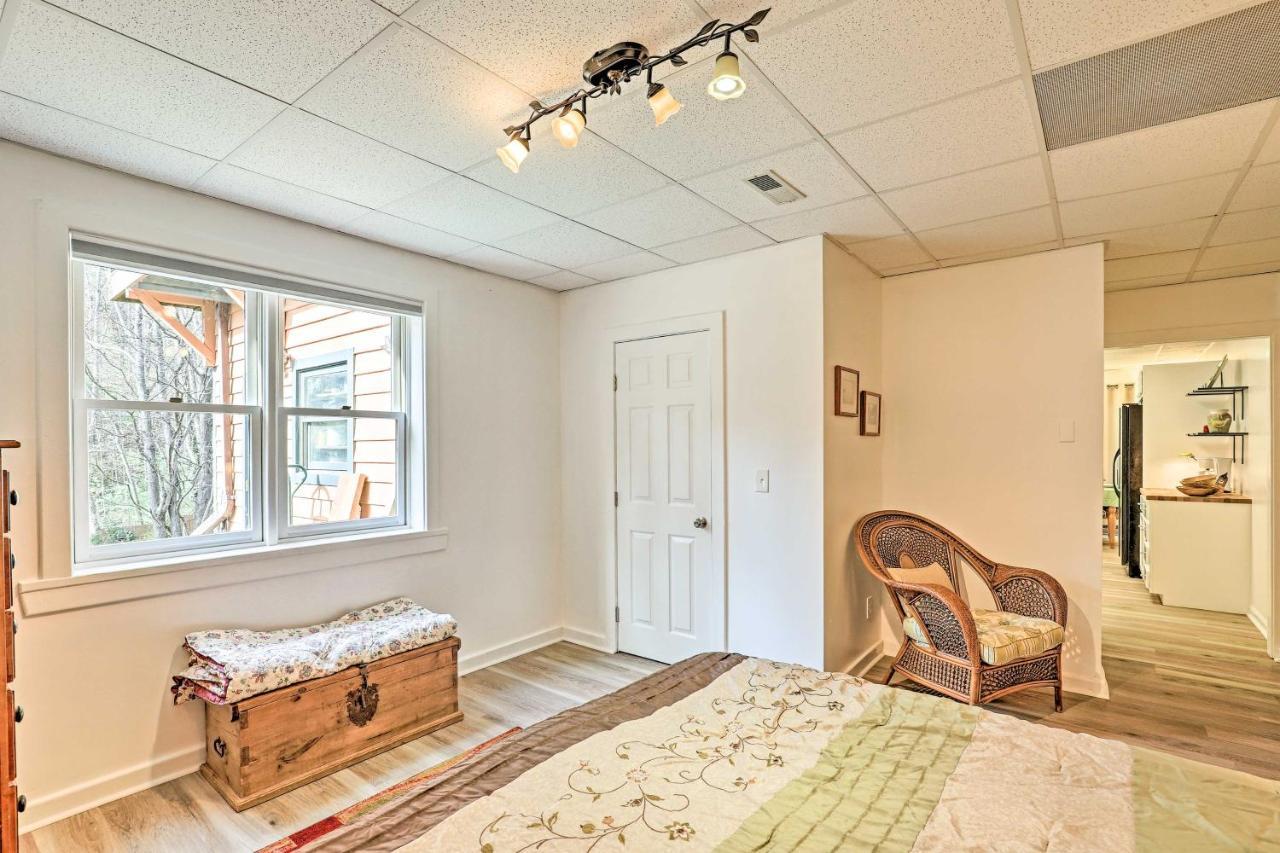 Asheville Mountain Getaway With Patio And Koi Pond! Exterior foto
